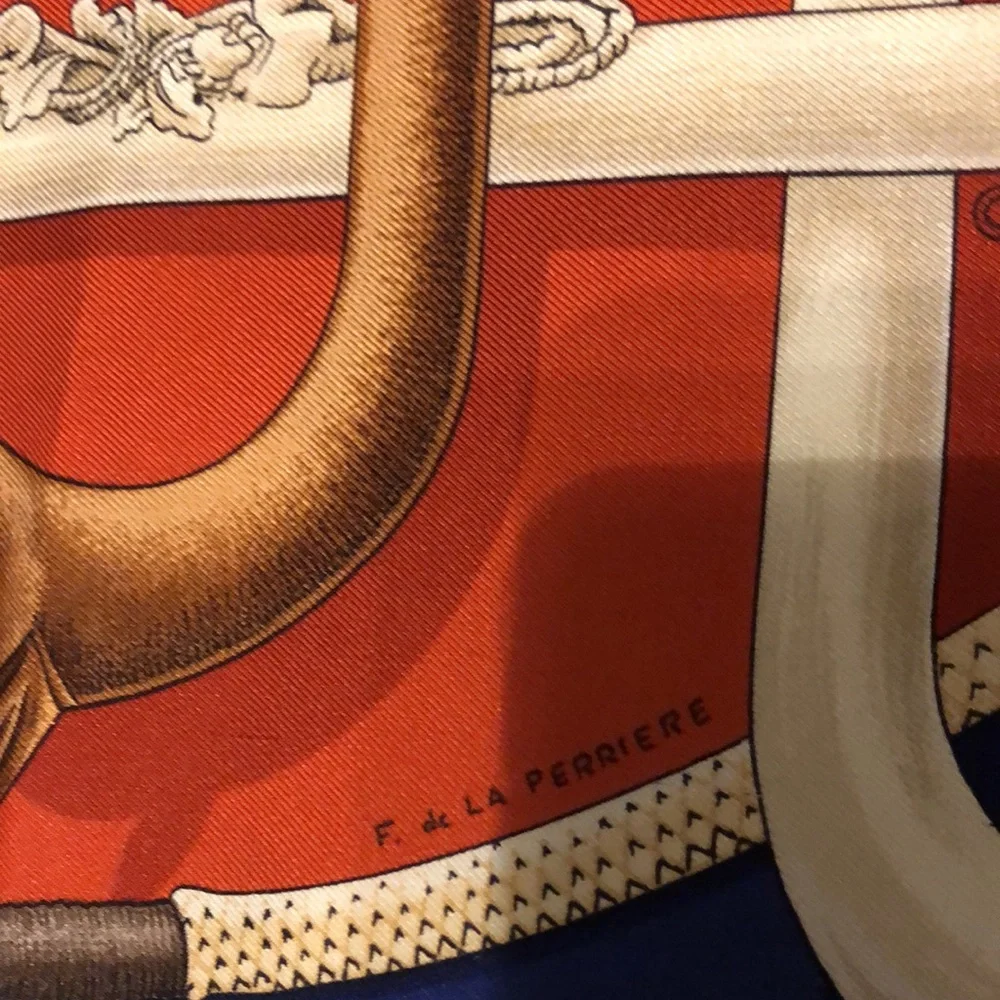 Hermès Scarf - Picture 2 of 9